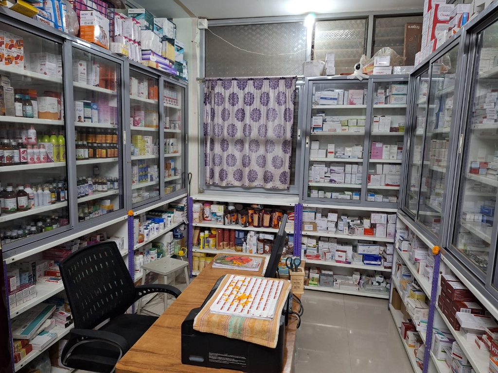 24by 7 in house pharmacy